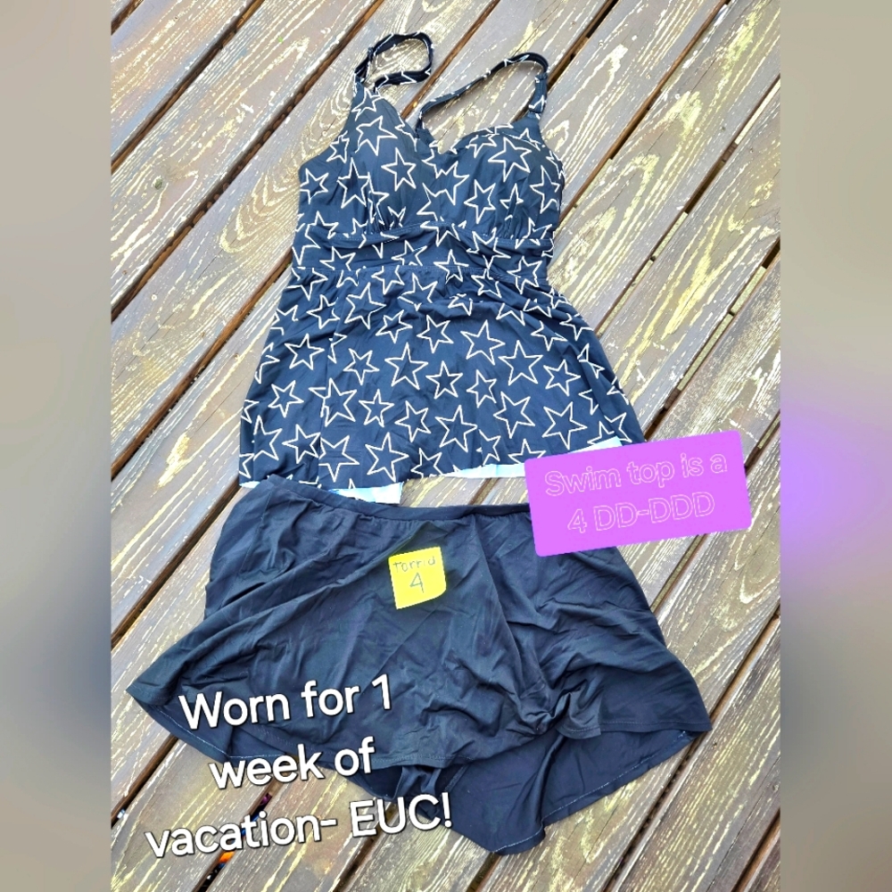 Torrid 2 piece swimsuit- tank and skirt